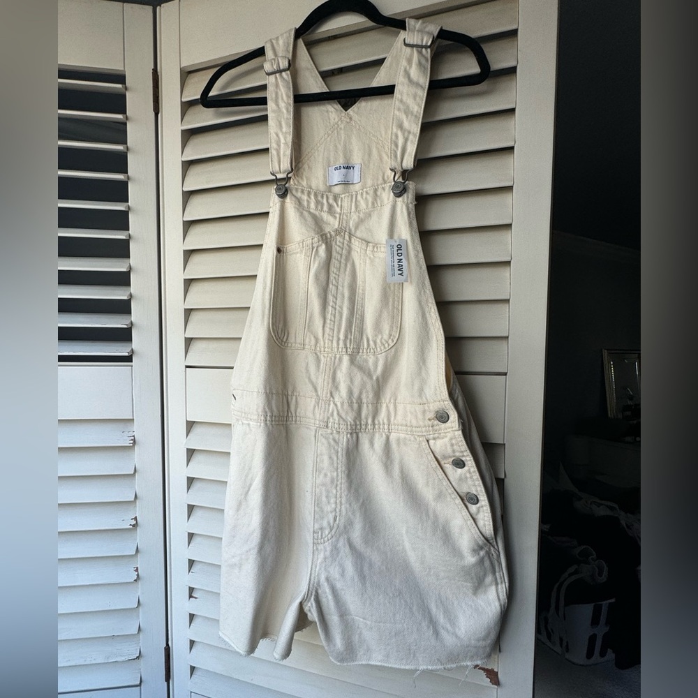 Old Navy Short Overalls - L - cream